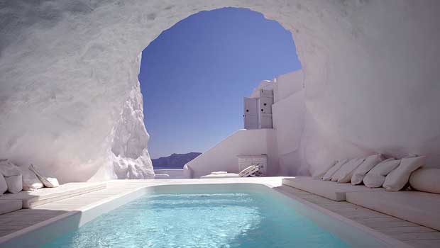 santorini-cave-house