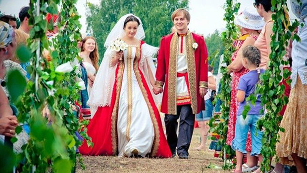 Traveleurope Blog, Travel tips, advices and useful infoWhat a Traditional  Russian Wedding Looks like - Traveleurope Blog